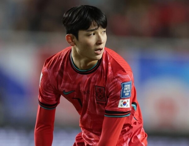 韓 축구 ‘초대형 악재’ 터졌다…"토트넘 보드진 무능해" 양민혁, 3개월 29분 ‘충격 실종’→"최악의 임대" 英서도 직격탄