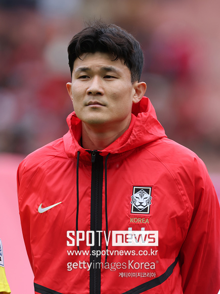 충격 ‘코리아 몬스터’ 김민재 여름 이적에 직접 입 열었다...인테르 링크에 “나폴리에서 경험 긍정적”