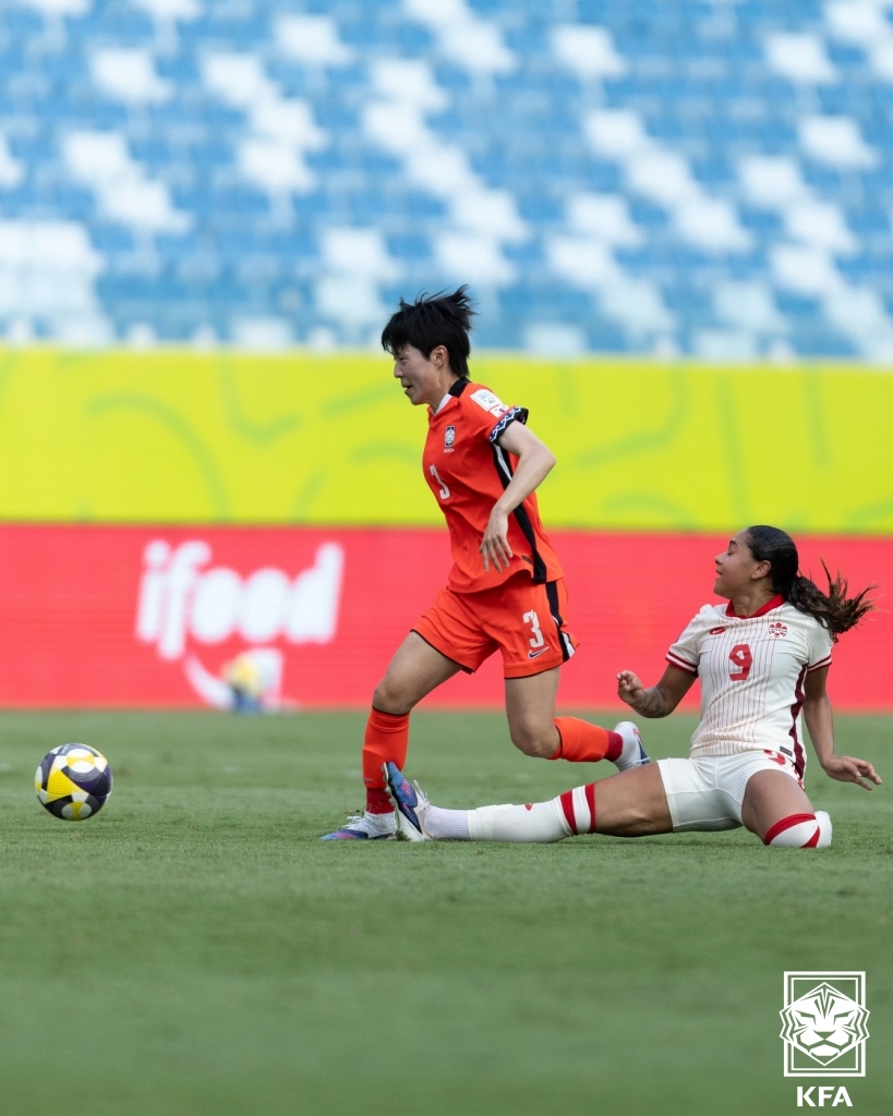 ▲ 신상우호는 내년 브라질에서 열리는 FIFA 여자 월드컵을 대비하고 있다. 개최국에서 미리 뛰어볼 수 있던 이번 원정에서 한국은 브라질과 1차전에서 1-5 패배에 이어 캐나다에도 1-3으로 져 세계 강호와 격차를 확인했다. ⓒ대한축구협회