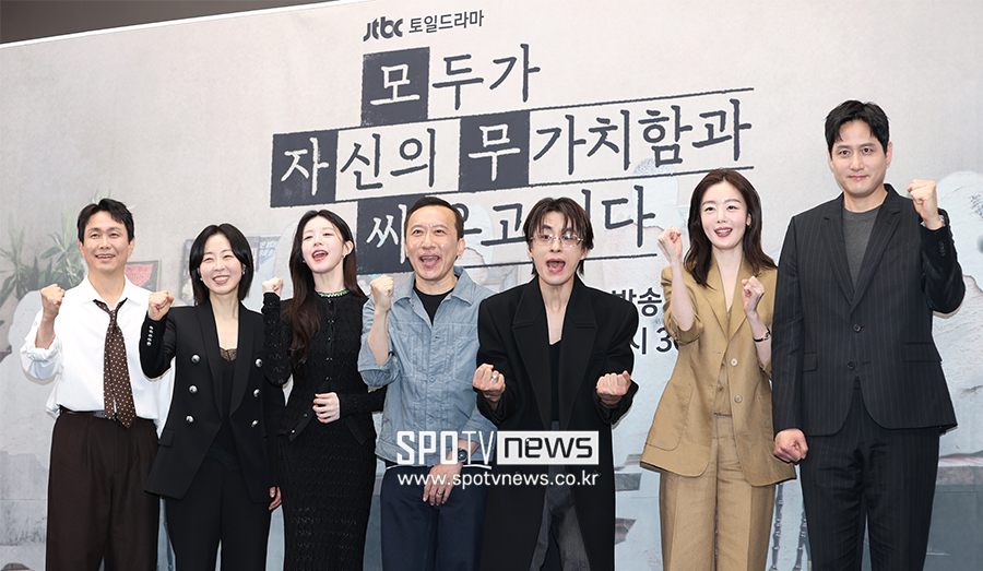▲ 오정세 강말금 고윤정 차영훈 감독 구교 한선화 박해준 ⓒ곽혜미 기자
