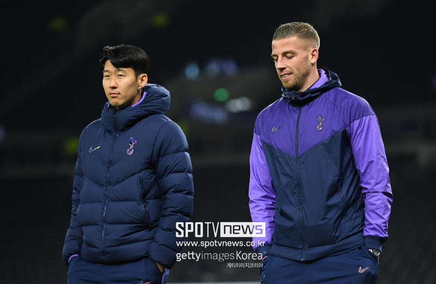 '손흥민 절친'도 돌아섰다…"EPL 정상급? 이제는 상징적인 실패"→토트넘 '4선 듀오' 작심 비판