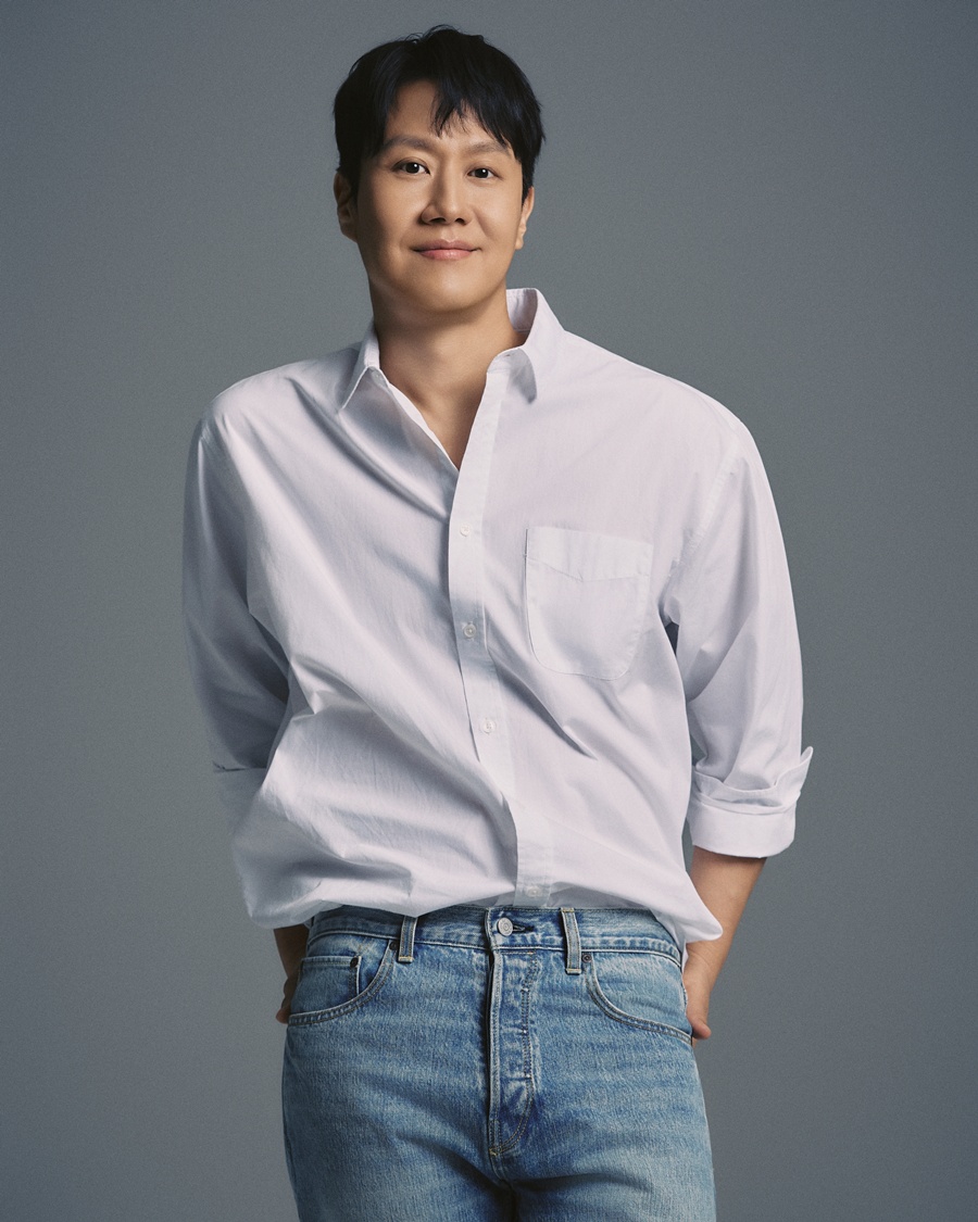 '짱구' 정우 "감독 겸 배우라 지적 어려운 현장…♥김유미가 객관적 조언"[인터뷰②]