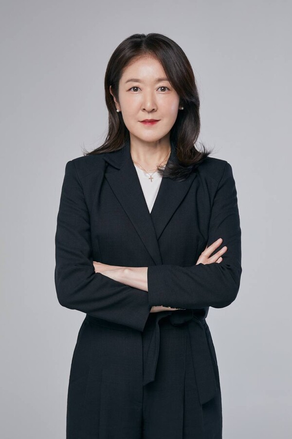 SM엔터 김지원 CRO·최정민 CGO, 美 빌보드 '위민 인 뮤직' 2년 연속 선정