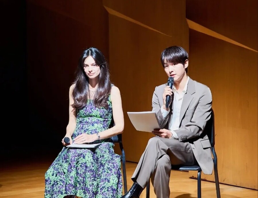 송중기♥케이티, 결혼 3년 만에 첫 동반 공식석상…얼굴 합 美쳤다