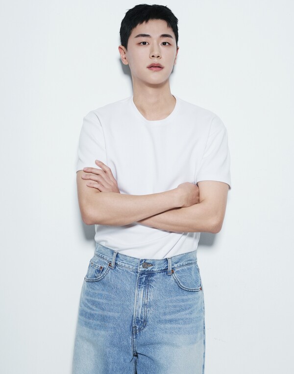 ▲ 제이와이드컴퍼니와 전속계약을 체결한 배우 최준혁. 제공|제이와이드컴퍼니