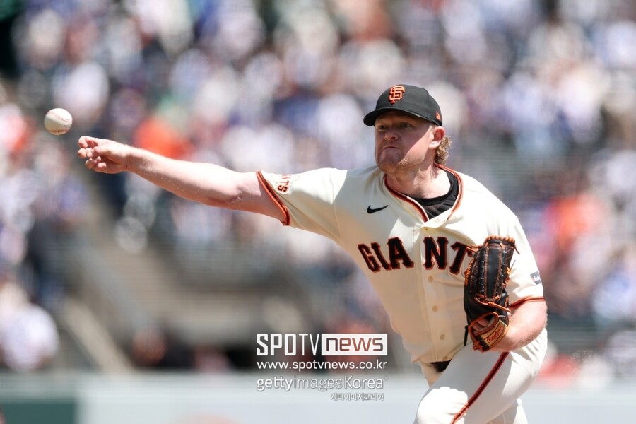 ▲ 로건 웹