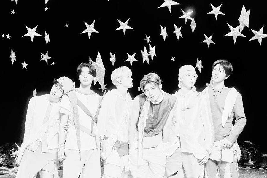 NCT 위시, 음반+음원 다 잡았다…초동 182만 장 '커리어하이'