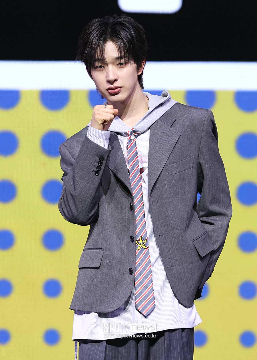 [포토S] 넥스지 토모야, '남다른 분위기'