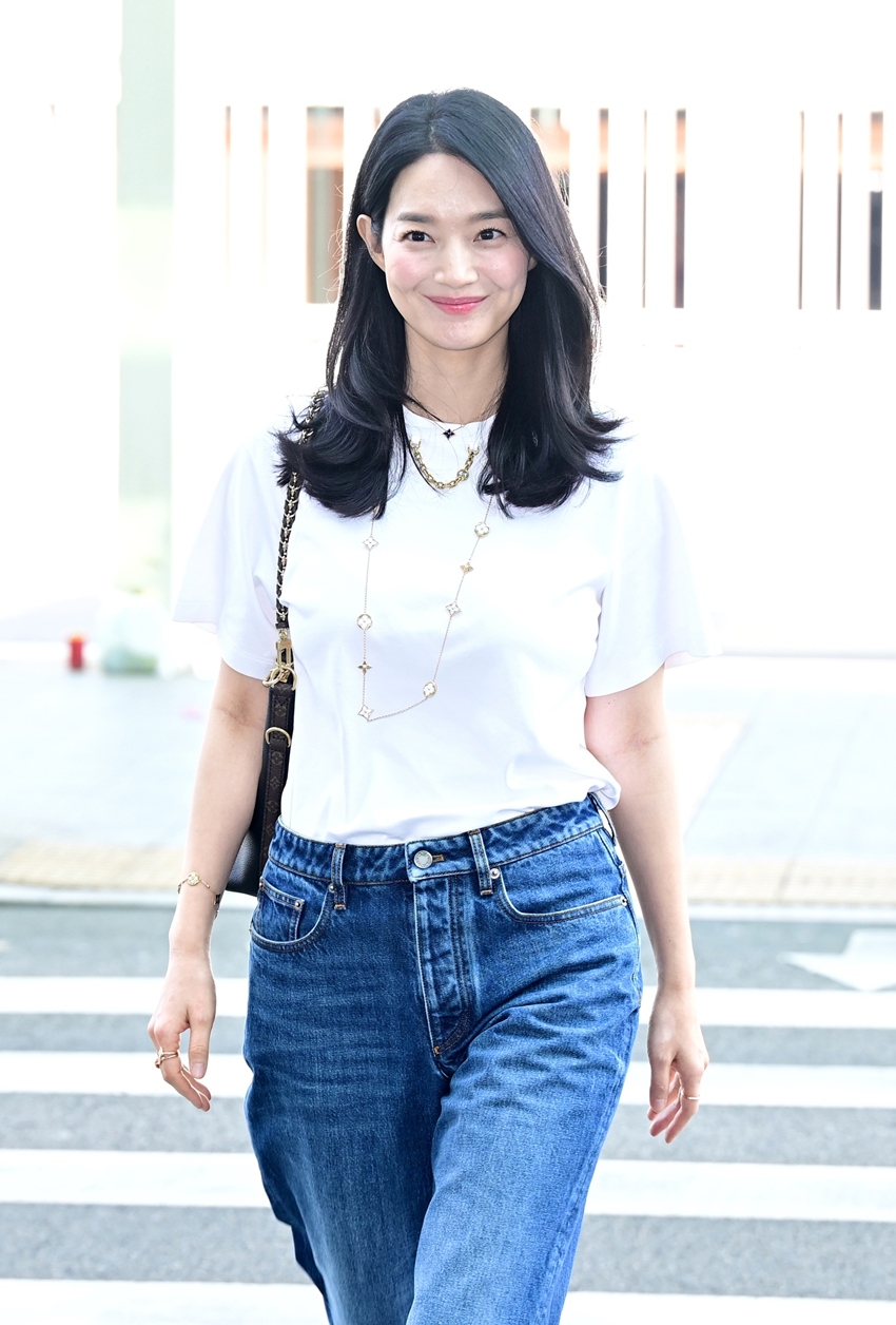 ▲ 신민아. 제공|루이비통