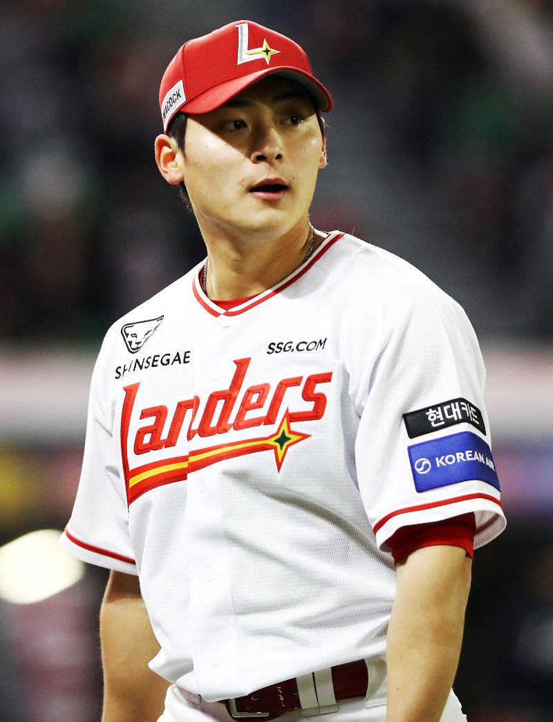 ▲ 볼넷 문제에도 불구하고 올해 0점대 평균자책점을 기록하며 한 차원 다른 클래스를 과시하고 있는 조병현 ⓒSSG랜더스