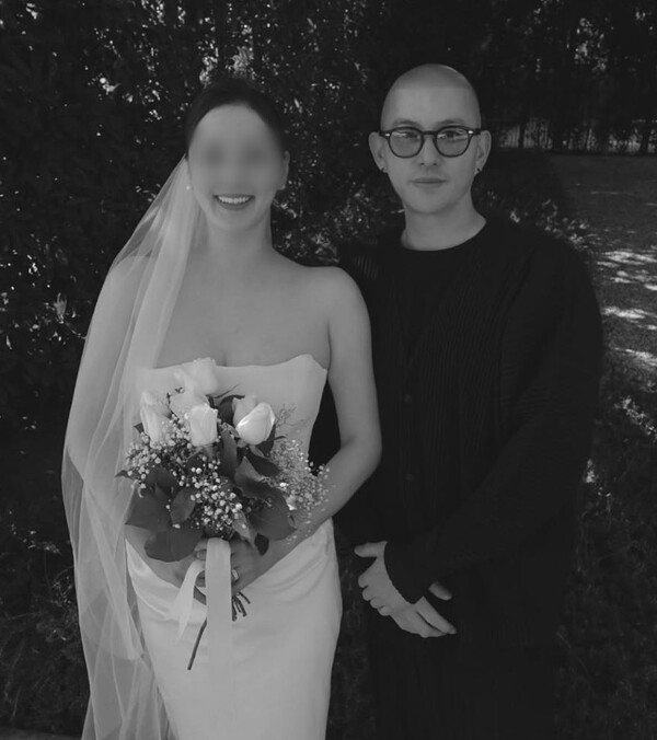 ▲ 문성훈이 공개한 웨딩화보. 출처| 문성훈 SNS