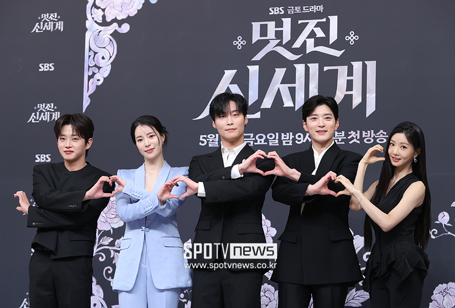 ▲ 김민석 허남준 임지연 장승조 이세희 ⓒ곽혜미 기자