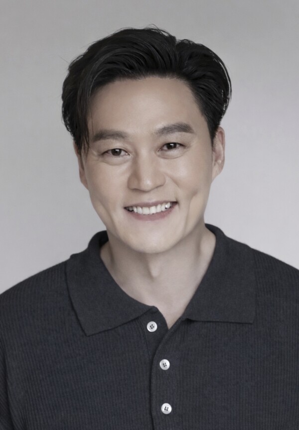 이서진, 데뷔 27년만에 첫 연극 무대 "배우로서 새로운 도전"