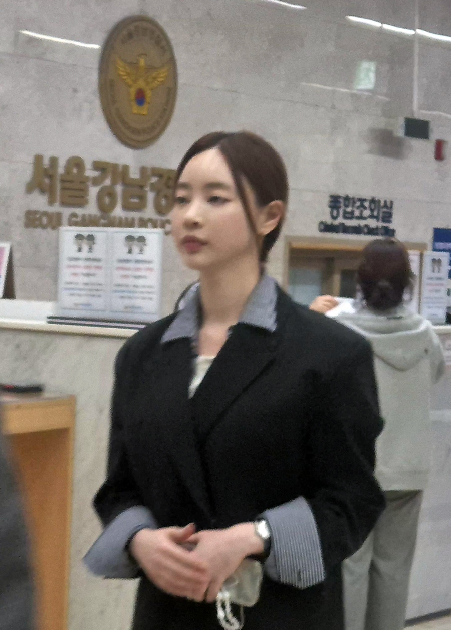 '필테여신' 양정원 "억울하다" 했는데…재력가 남편, '주가조작' 혐의 구속기소