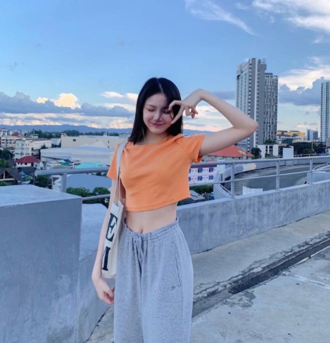 ▲ 올 시즌 들어 피차몬은 눈에 띄는 오름세로 주목받고 있다. 지난 1월 인도네시아 마스터스 결승을 앞두고 열린 인터뷰에서 롤모델을 묻는 질문에 “타이쯔잉과 안세영”을 거론해 화제를 모으기도 했다.