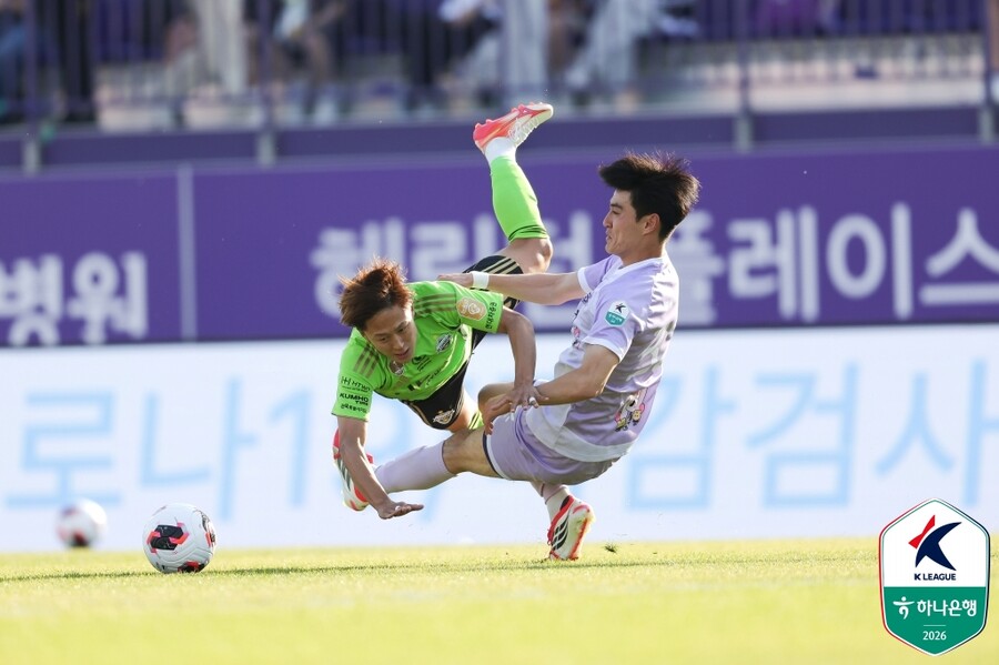 ▲ 10일 안양종합운동장에서 FC안양과 전북현대의 하나은행 K리그1 2026 13라운드가 열렸다. 두 팀은 후반 들어 한 골씩 주고받으며 1-1로 비겼다. ⓒ 한국프로축구연맹