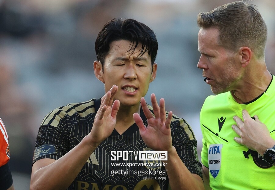 [MLS REVIEW] 손흥민 '또 무득점' 10경기 연속 침묵, 시즌 9호 도움에 만족...LAFC, 휴스턴에 1-4 완패