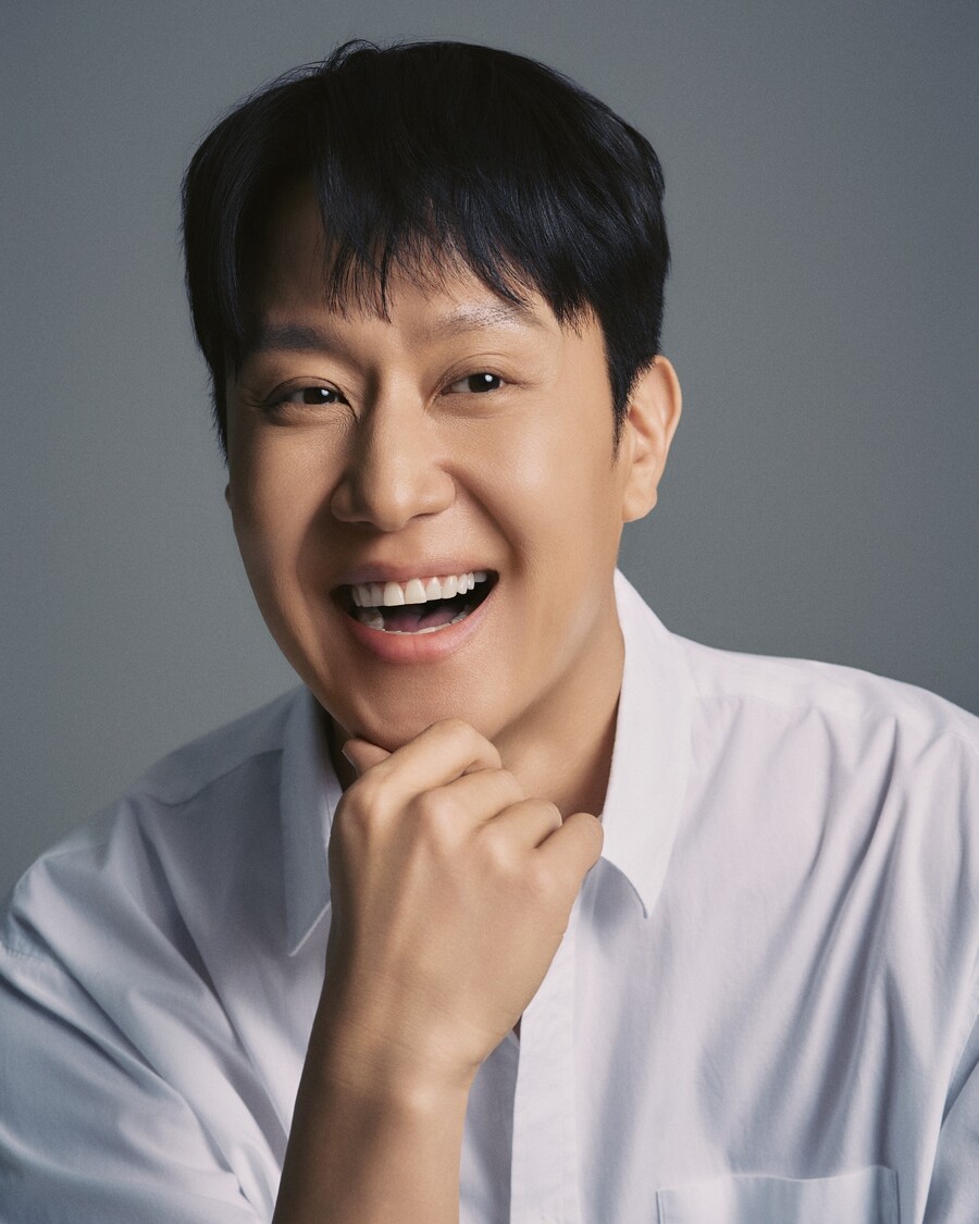 정우, 사람엔터테인먼트 전속계약…'짱구' 개봉 이어 겹경사[공식]