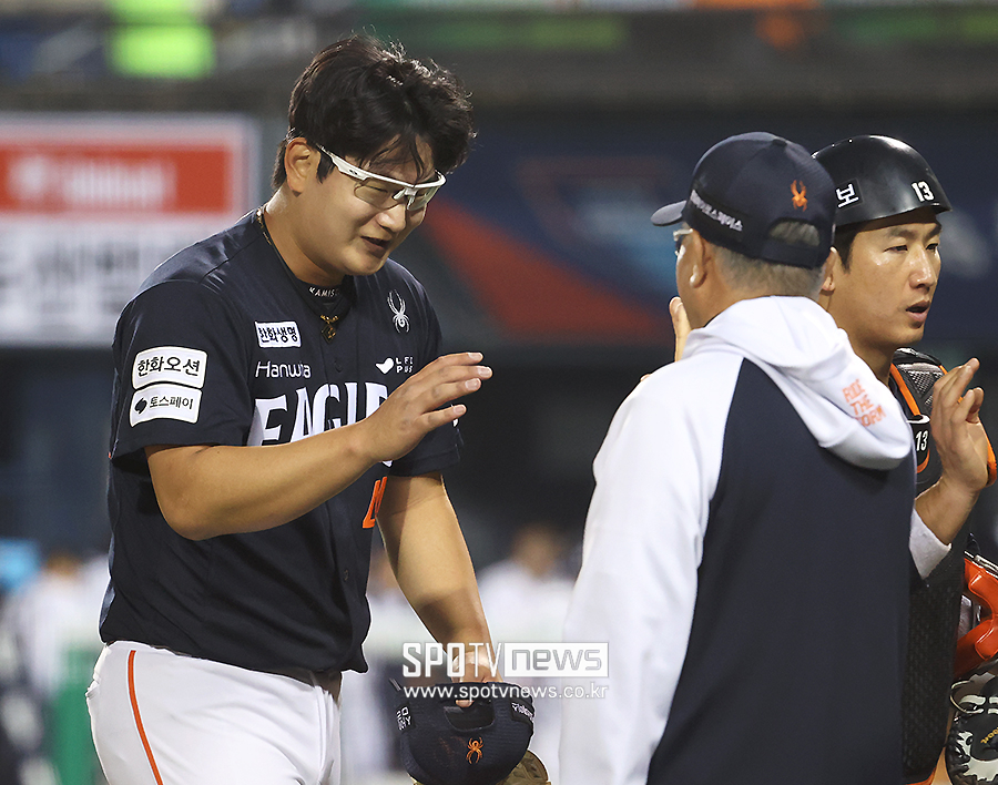 ▲ 김서현과 김경문 감독 ⓒ곽혜미 기자