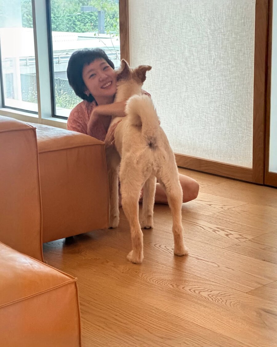 ▲ 배우 김고은의 반려견 '월이'가 무지개다리를 건넜다. 출처|김고은 인스타그램