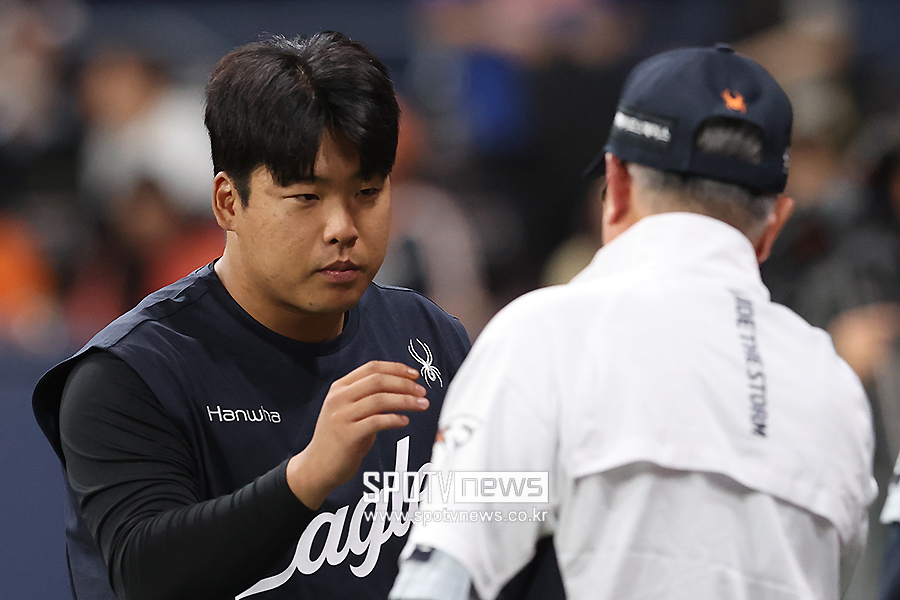 ▲ 강백호 김경문 감독 ⓒ곽혜미 기자