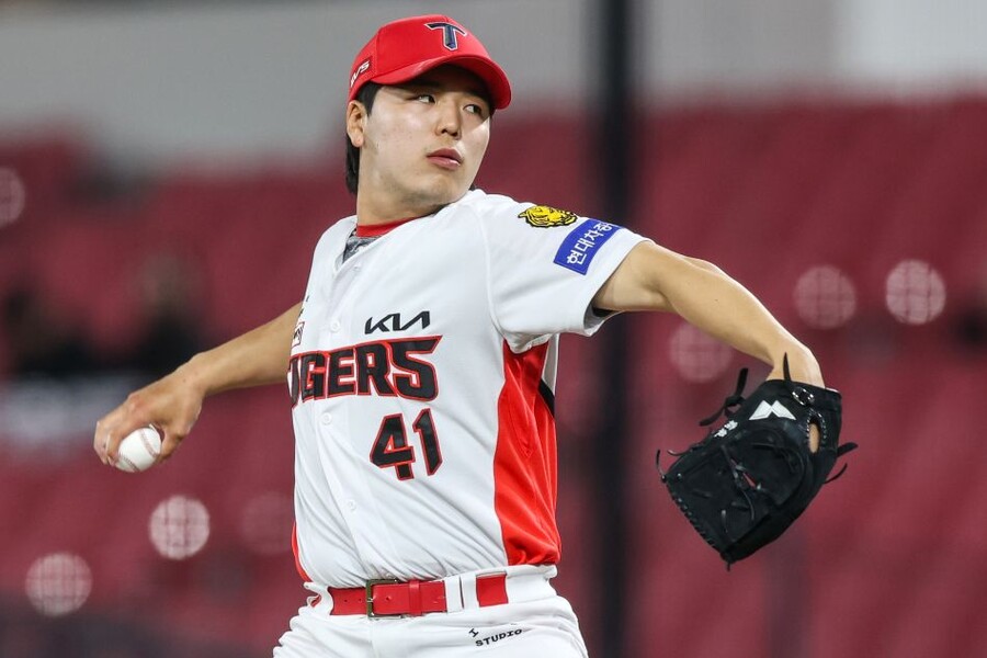 ▲ 팀 선발진의 지각 변동을 주도하며 최근 팀의 실질적인 에이스로 활약하고 있는 황동하 ⓒKIA타이거즈