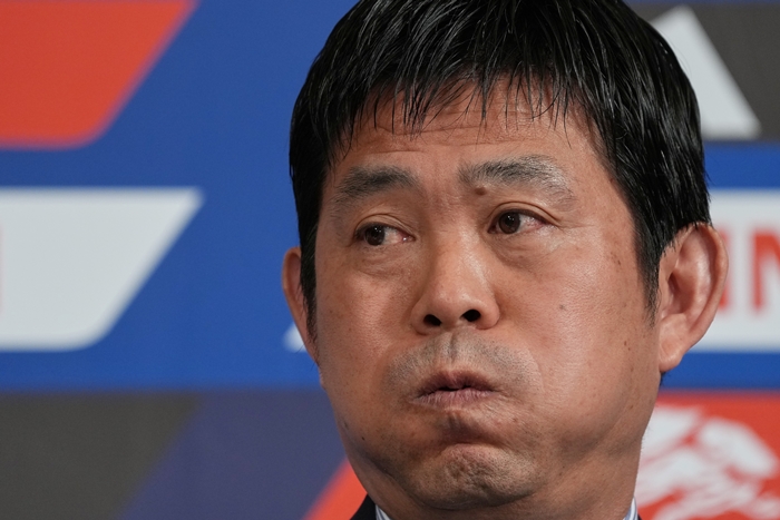 '일본은 강하다' 또 눈물 보인 감독 "충격과 상실감 느낄 미토마…그래도 미토마 없이 브라질 이겨봤다"