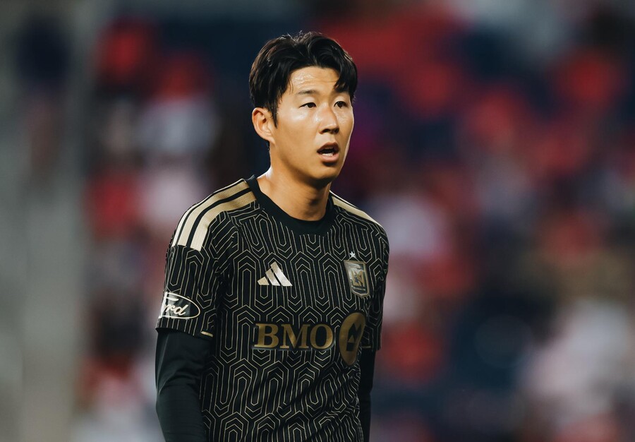 ▲ 손흥민의 기록은 다소 낯설게 느껴질 정도다. MLS 11경기에 출전해 무려 8개의 도움을 기록하며 여전히 팀 공격의 중심 역할은 해내고 있다. 하지만 정작 골은 아직 단 하나도 없다. ⓒ LAFC