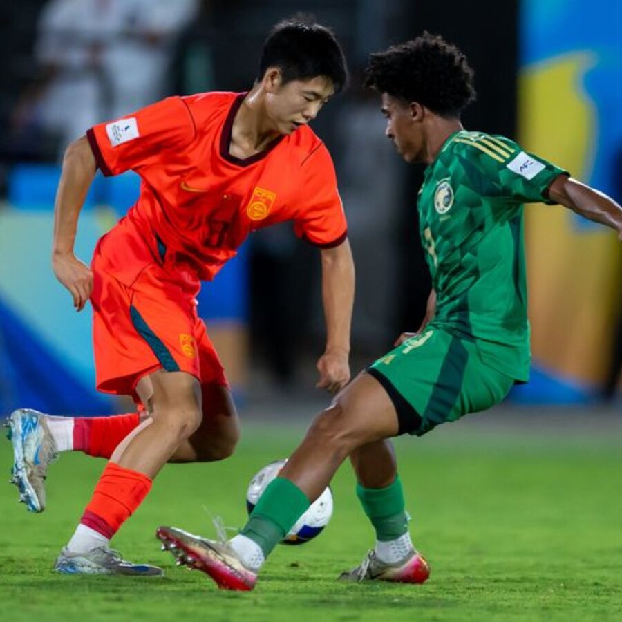 ▲ 중국 U-17 축구대표팀이 짜릿한 역전승으로 아시안컵 4강에 진출했다. 개최국 사우디아라비아를 제압하고 22년 만에 이 대회 4강에 올라 자국 언론 찬사를 끌어냈다. ⓒ AFC