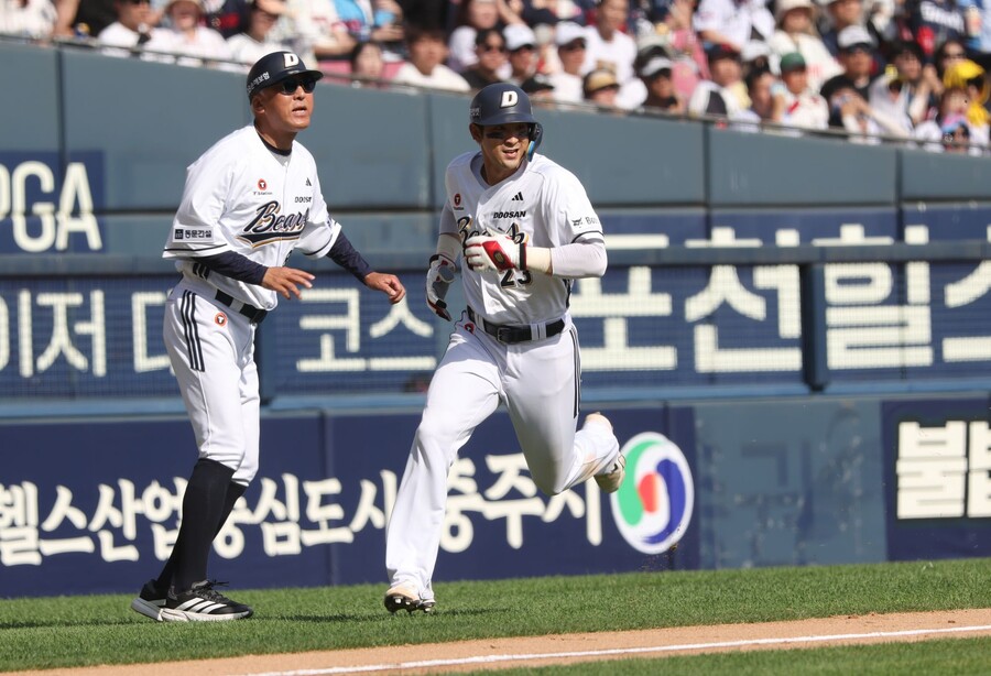 ▲ 두산 베어스 강승호. ⓒ 두산 베어스