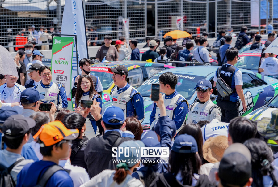 [포토] "'김해왕세자' 양상국 보자!" 현대N페스티벌, 가득 메운 관람객들
