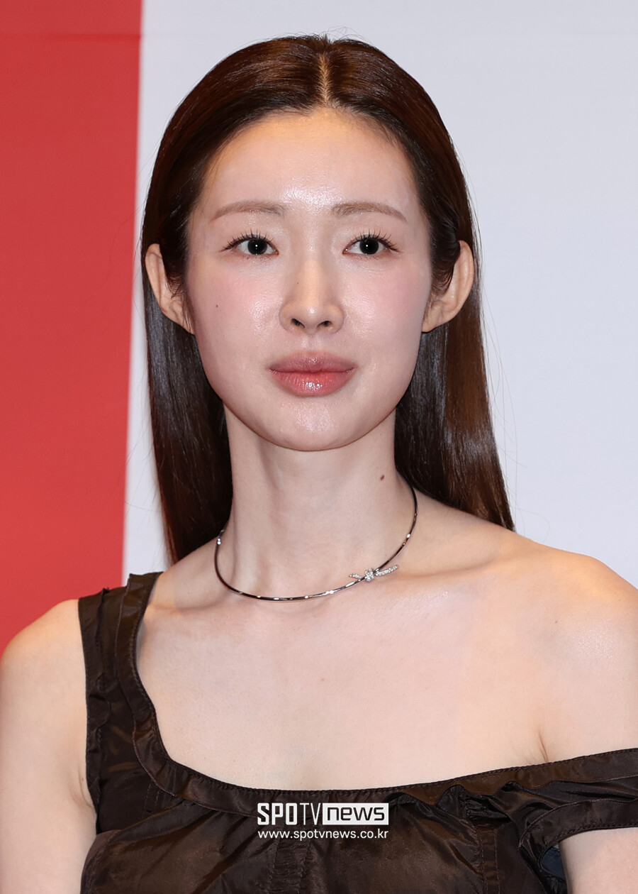 [포토S] 차정원, '투명한 피부'