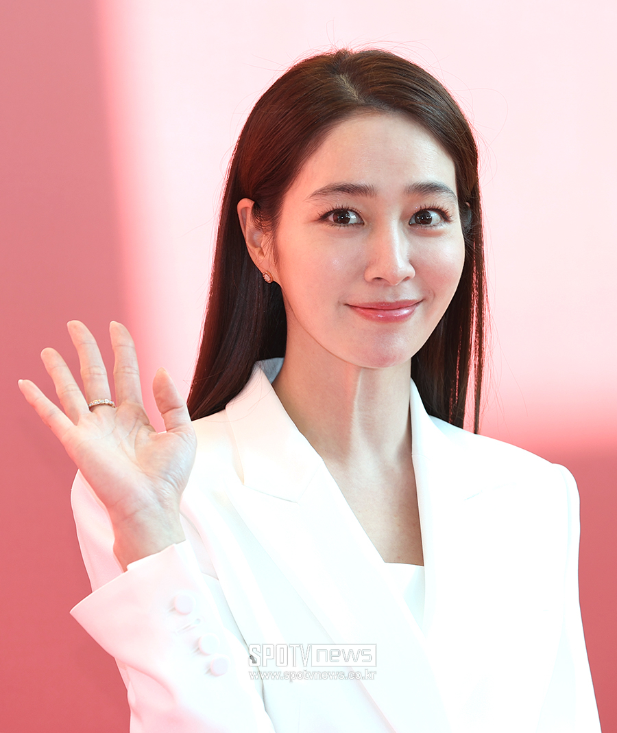 이민정, 가슴 아픈 가족사 공개 "사촌오빠, 어린 아기 두고 하늘나라로"
