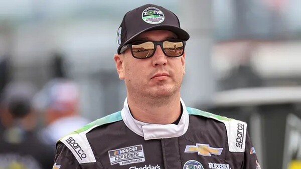 "피 토하며 쓰러져 있다" NASCAR 전설, 충격의 911 통화 공개…우승 닷새 만에 돌연 사망→"언제가 마지막일지 몰라" 의미심장 발언, 美 모터스포츠계 침통