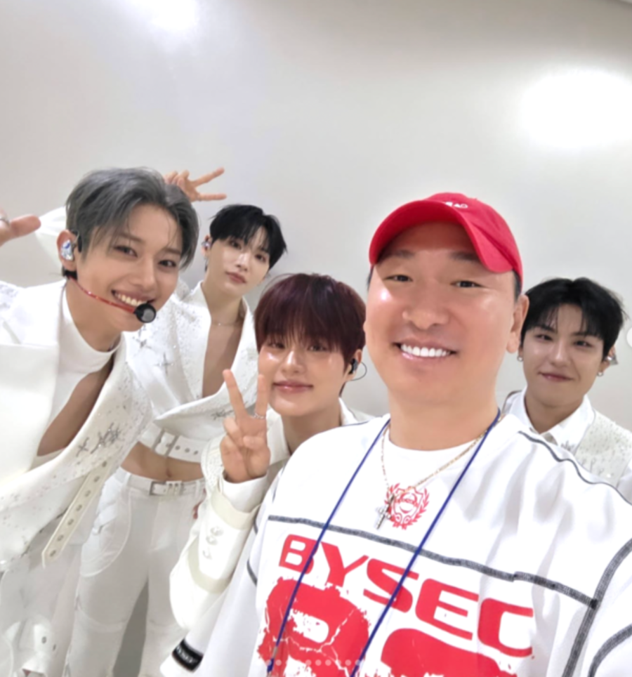 ▲  출처| AB6IX 공식 SNS