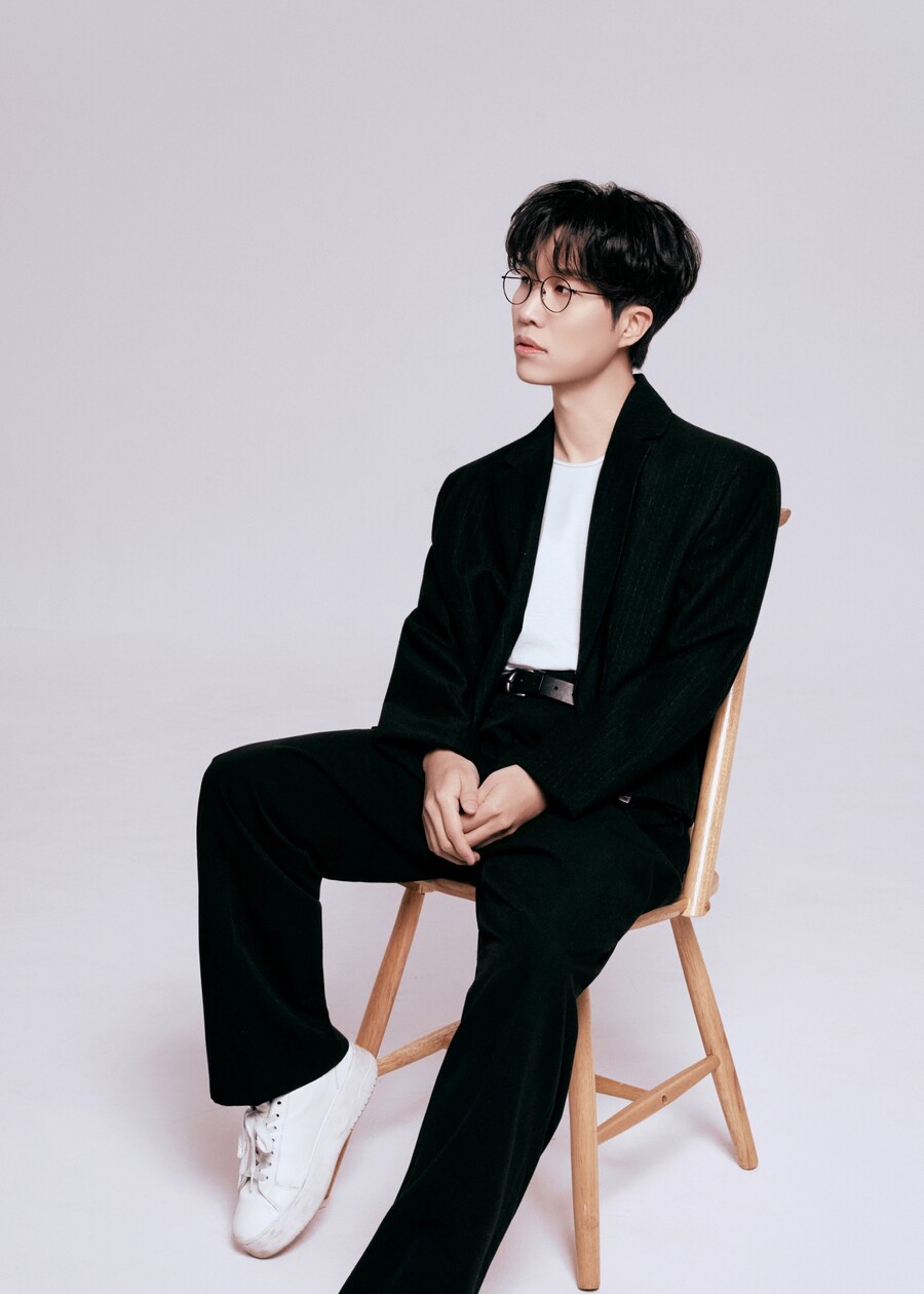 [단독] 소란 "1인 체제 전환, 멤버들 그리울 때도…더 성장하고파" (인터뷰②)