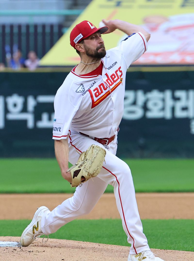 키 큰 좌완이 150㎞ 이상을 던진다, 그런데 왜 못할까… 고별전이 점점 다가온다