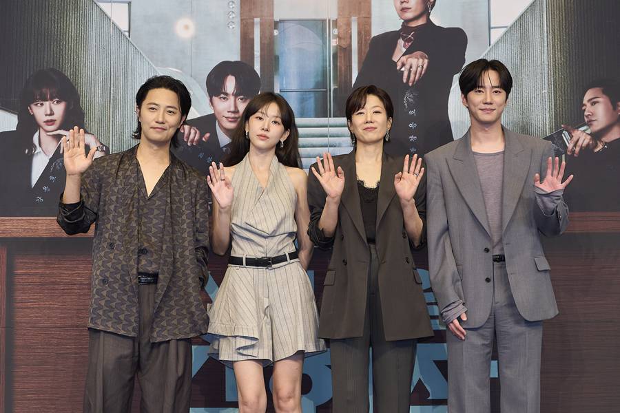 ▲ 왼쪽부터 진구, 이주명, 전혜진, 이준영. 제공| JTBC