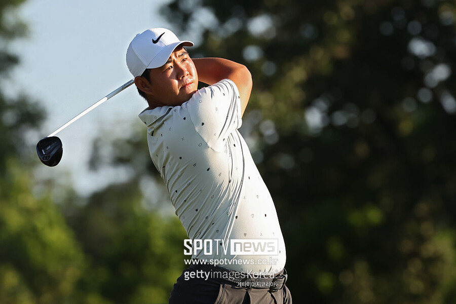 '1위→34위' 김주형, PGA 찰스 슈와브 챌린지 2R 부진