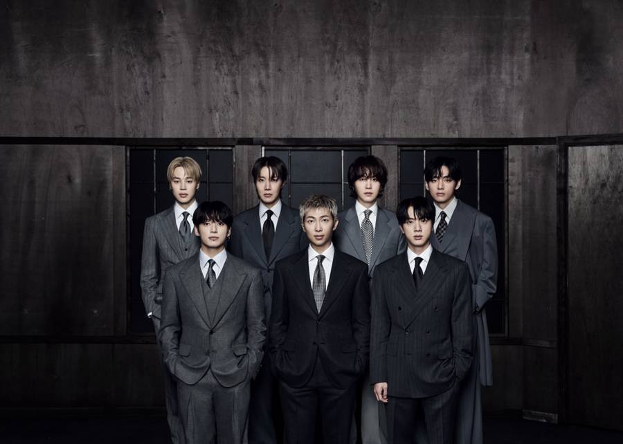 방탄소년단, 데뷔 13주년 한정판 바이닐 나온다…보너스 트랙 2곡 수록