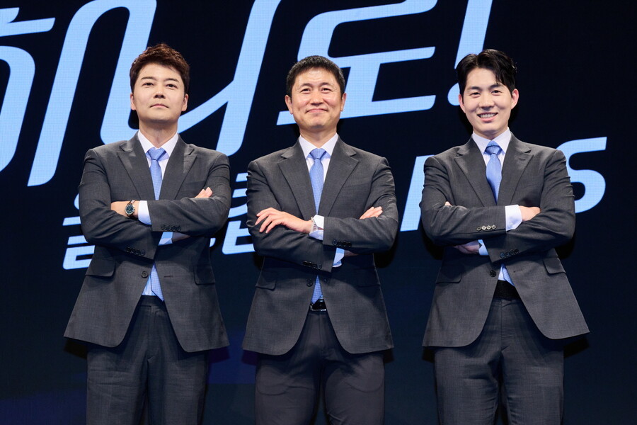 "차별점은 전현무"…이영표·전현무 나선 KBS표 '북중미 월드컵', '8강 진출' 축제 이끌까 [종합]