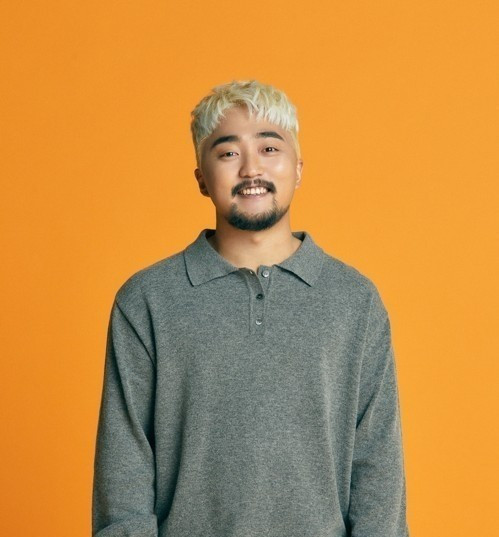 "요구 조건 多, 인턴만 6개월"…유병재 회사, 채용 공고에 갑론을박