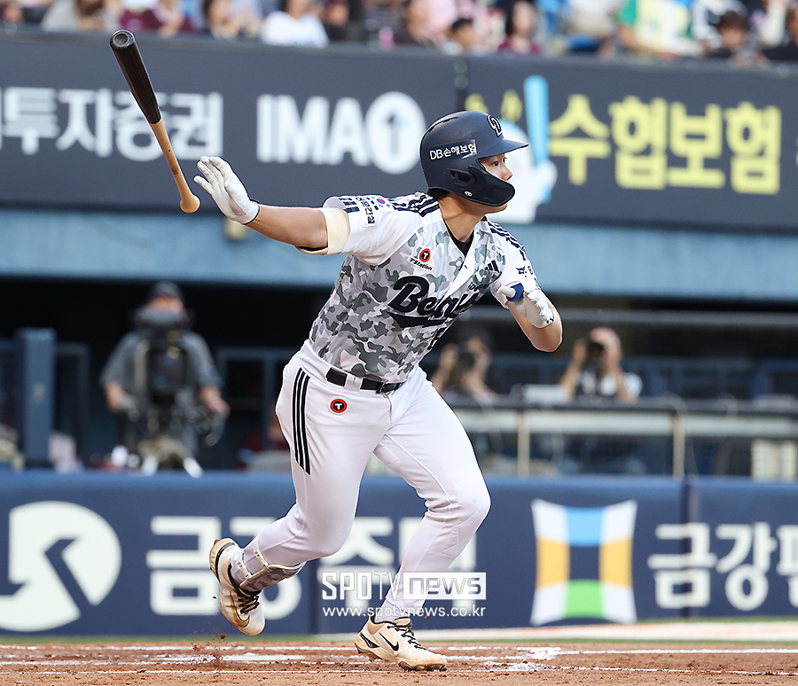 [포토S] 3루타 날린 오명진