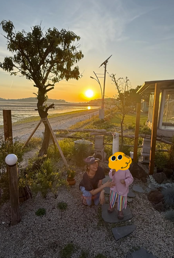 손예진, 훌쩍 자란 '♥현빈 쏙 빼닮은' 아들과 행복한 나들이 공개