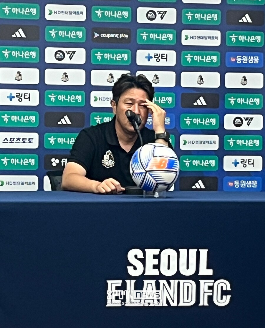 [SPO 현장] 서울 E 김도균 감독 분노 "감독 계속 해야 하나...승격 준비? 말 안 되는 소리"