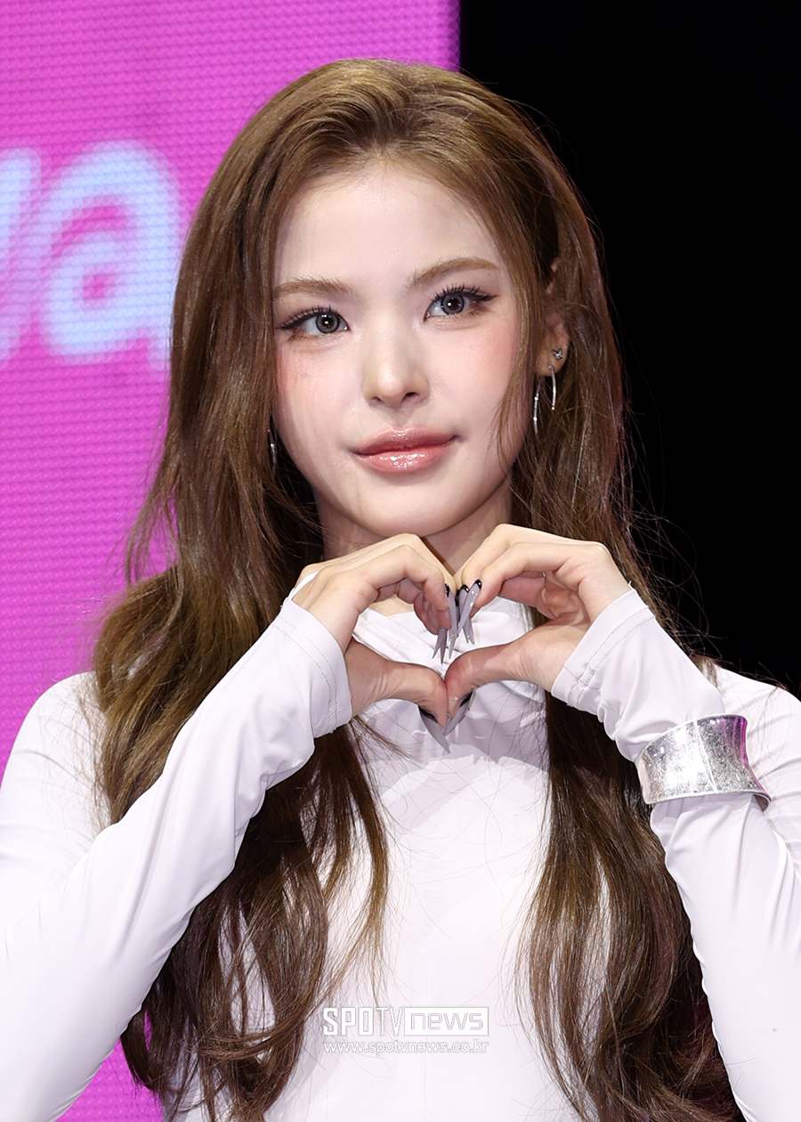 [포토S] 이즈나 마이, '아기 고양이상'
