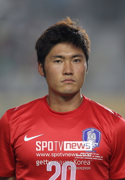 "경기만 하면 조센징이라고 불렀다" J리그 272경기 뛰고 은퇴한 황석호가 밝힌 일본의 텃세