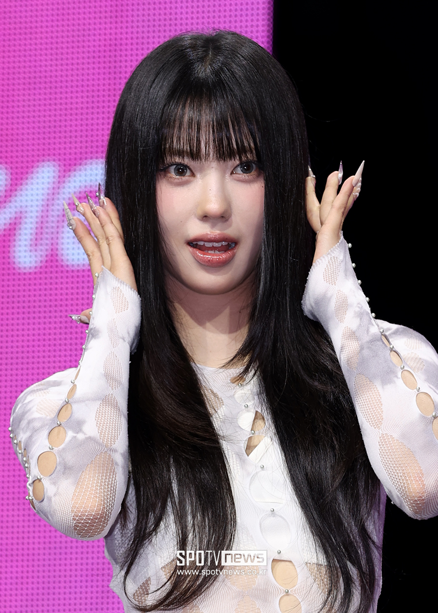 [포토S] 이즈나 코코, '사랑스러운 고양이상'