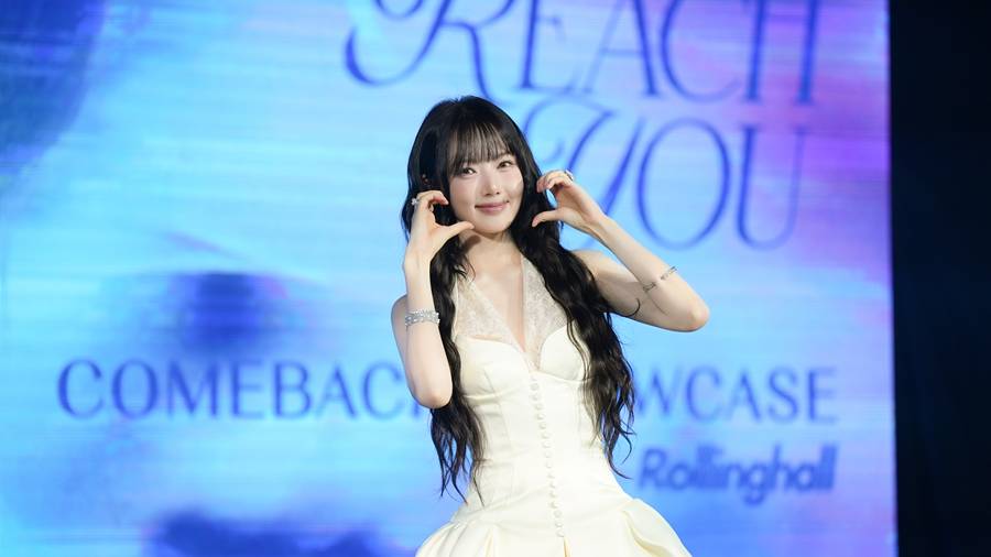 예린 "여자친구 멤버들, 노래 좋다고…'실력 늘었다'는 칭찬 좋아"