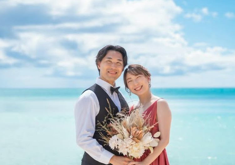깜짝 결혼 발표! 일본 女 배드민턴 스타, 팬들의 축복 한 몸에..."무사히 결혼식 마쳐" 감사 인사 전해